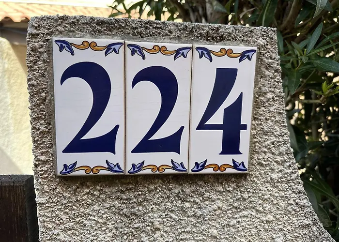 Holidayland 224 T2 Mezzanine 7 Couchages Climatise * Narbonne-Plage